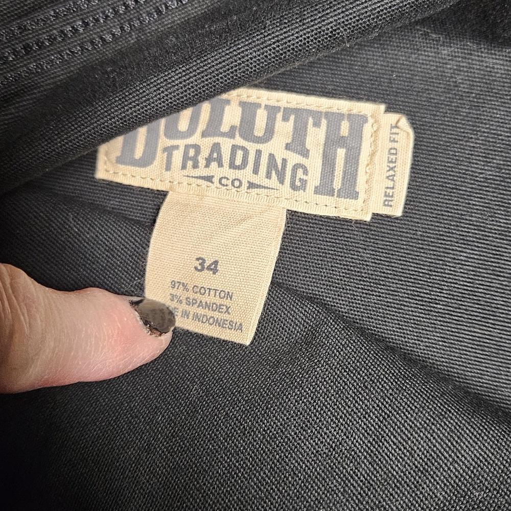 Duluth Trading Co Black Cargo Shorts - Picture 4 of 5